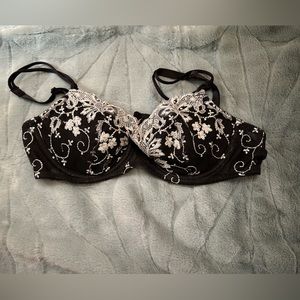 Victoria’s Secret Embroidered black and silver bra